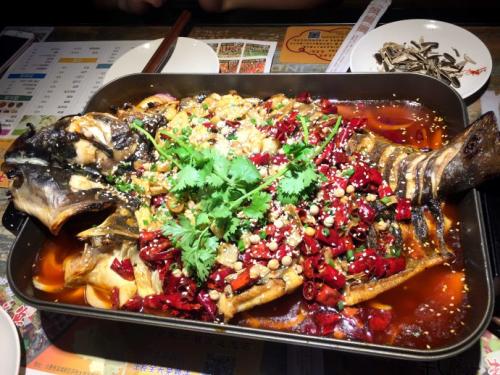 花千代<a href=/listinfo-29-0.html target=_blank class=infotextkey>烤鱼</a>加盟多少钱？