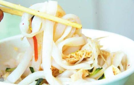 适合一个人开的<a href=/listInfo/?classid=23 target=_blank class=infotextkey>小吃</a>店有哪些