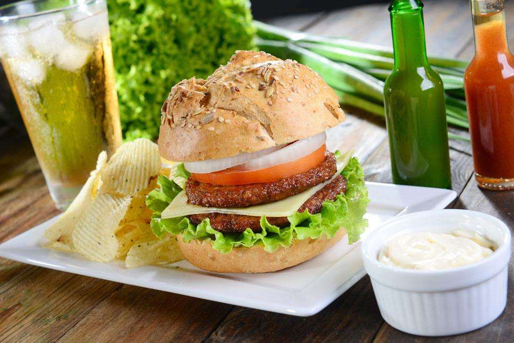 开一家贝克汉堡加盟费要多少呢？投资<a href=https://www.cocscn.cn/ target=_blank class=infotextkey>创业</a>首选<a href=/listinfo-1-0.html target=_blank class=infotextkey>项目</a>