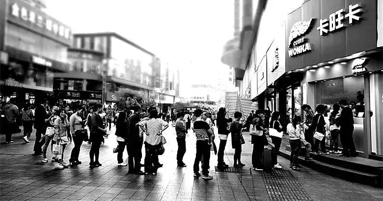 如何判断<a href=/listInfo/?classid=43 target=_blank class=infotextkey>奶茶</a>加盟店的正规性？卡旺卡<a href=/listInfo/?classid=43 target=_blank class=infotextkey>奶茶</a>教你识别