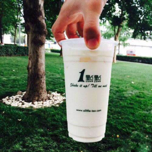 一点点<a href=/listInfo/?classid=43 target=_blank class=infotextkey>奶茶</a>