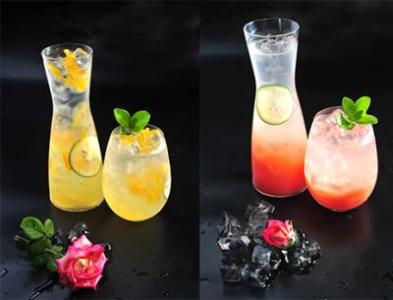 <a href=/listInfo/?classid=43 target=_blank class=infotextkey>奶茶</a>嫁给粉