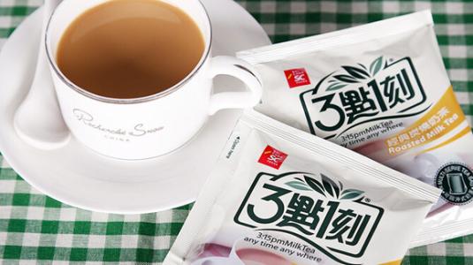 三点一刻<a href=/listInfo/?classid=43 target=_blank class=infotextkey>奶茶</a>