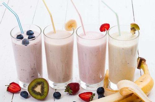 百美香<a href=/listInfo/?classid=43 target=_blank class=infotextkey>奶茶</a>