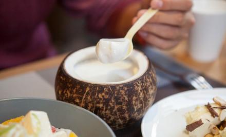 椰二三手摇椰<a href=/listInfo/?classid=43 target=_blank class=infotextkey>奶茶</a>