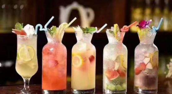 coco<a href=/listInfo/?classid=43 target=_blank class=infotextkey>奶茶</a>加盟要满足什么条件？coco都可成本和利润又是如何呢？