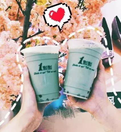 一点点<a href=/listInfo/?classid=43 target=_blank class=infotextkey>奶茶</a>加盟，<a href=https://www.cocscn.cn/ target=_blank class=infotextkey>创业</a>致富的第一位！