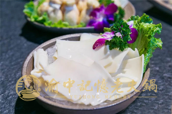 重庆老<a href=/listinfo-22-0.html target=_blank class=infotextkey>火锅</a>哪家最好吃？这家回头率达到99%