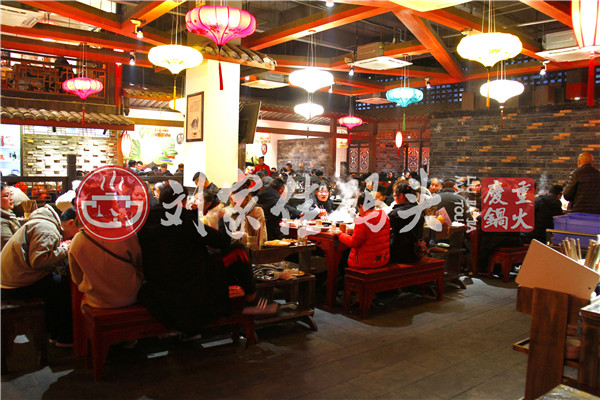 重庆<a href=/listinfo-22-0.html target=_blank class=infotextkey>火锅</a>加盟哪个好,携手这家创造不一样的自己