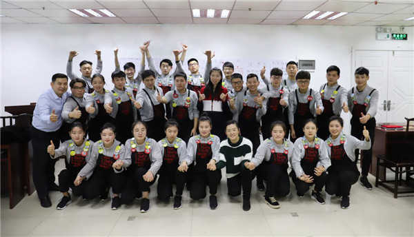 <a href=/listinfo-22-0.html target=_blank class=infotextkey>火锅</a>加盟店怎么挑选品牌？资深市场总监为您解惑！