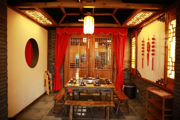 重庆口碑前十的<a href=/listinfo-22-0.html target=_blank class=infotextkey>火锅</a>：龙江码头老<a href=/listinfo-22-0.html target=_blank class=infotextkey>火锅</a>分分钟圈粉