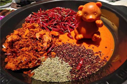 三搭火市井<a href=/listinfo-22-0.html target=_blank class=infotextkey>火锅</a>