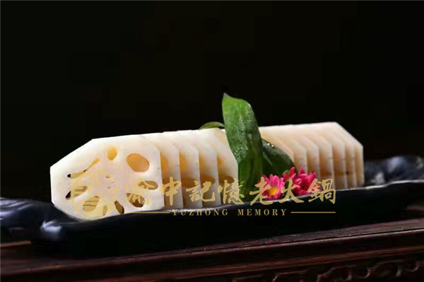  重庆老<a href=/listinfo-22-0.html target=_blank class=infotextkey>火锅</a>哪里最好吃？美味直冲脑仁