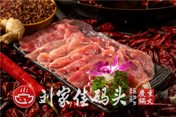 重庆<a href=/listinfo-22-0.html target=_blank class=infotextkey>火锅</a>哪家最好吃？春夏秋冬座无虚席！