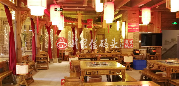 重庆<a href=/listinfo-22-0.html target=_blank class=infotextkey>火锅</a>加盟多少钱？据市场大数据品台分析