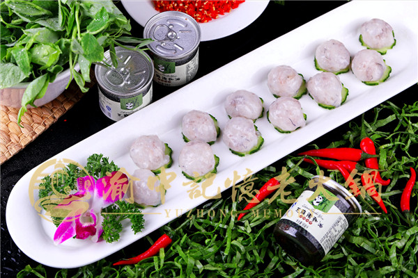 重庆最好吃的<a href=/listinfo-22-0.html target=_blank class=infotextkey>火锅</a>店是哪家？这家一轮一轮的安排上