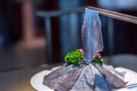 重庆口碑前十的<a href=/listinfo-22-0.html target=_blank class=infotextkey>火锅</a>店：本地人甘愿每天5点钟过来排队！